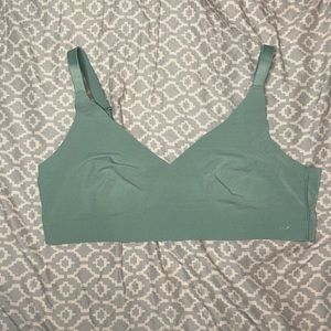 *Victoria secret* lounge bra